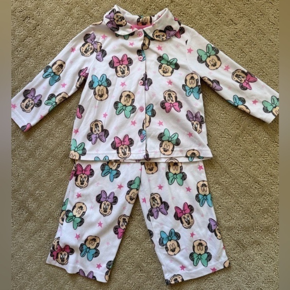 NFS.  Disney Minnie Mouse fleece pajama set, size 2T, GUC